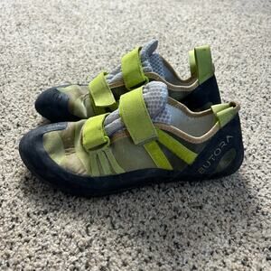 Butora Endeavor Rock Climbing Shoe EU 44 Men's 10.5 Black Green